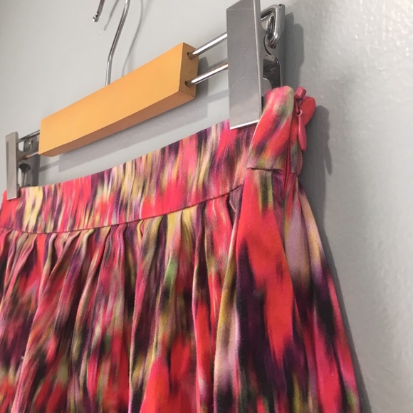 Zara Trafaluc Pink Floral Blur Ikat Patterned Skirt - Picture 4 of 8